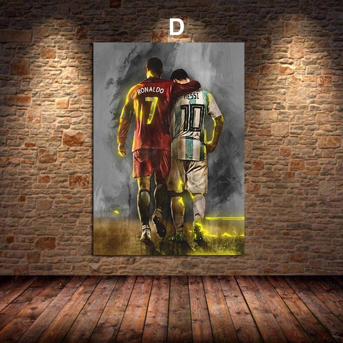 Wandbild aus Premium-Baumwoll-Canvas mit leuchtendem Fußballmotiv, das zwei legendäre Spieler in eindrucksvoller moderner Kunststil zeigt.