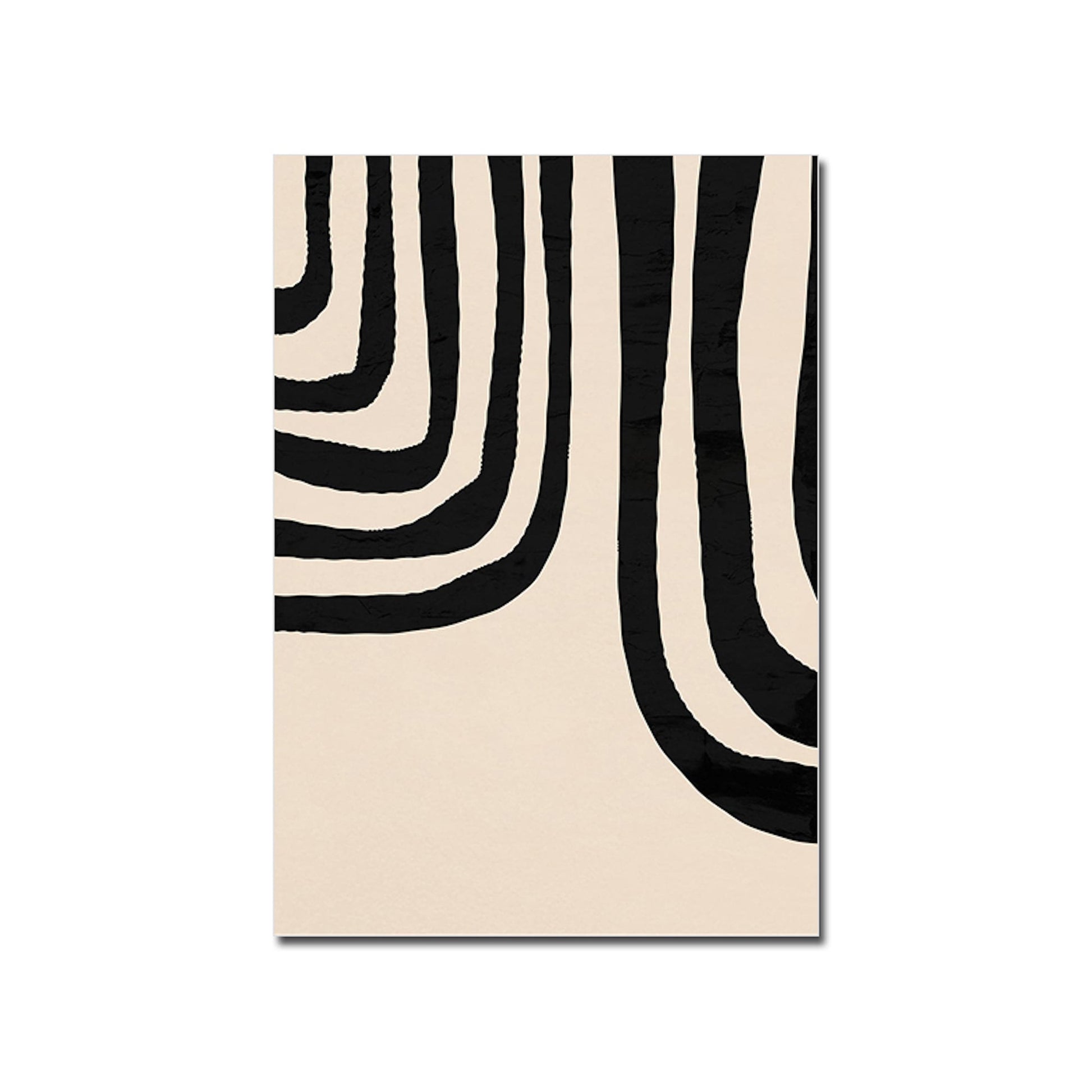 Abstraktes Poster mit schwarzen Linien auf cremefarbenem Hintergrund. Perfekte Deko für Wohnzimmer oder Schlafzimmer. Entdecken Sie die einzigartige Kunst von justgoodmood.