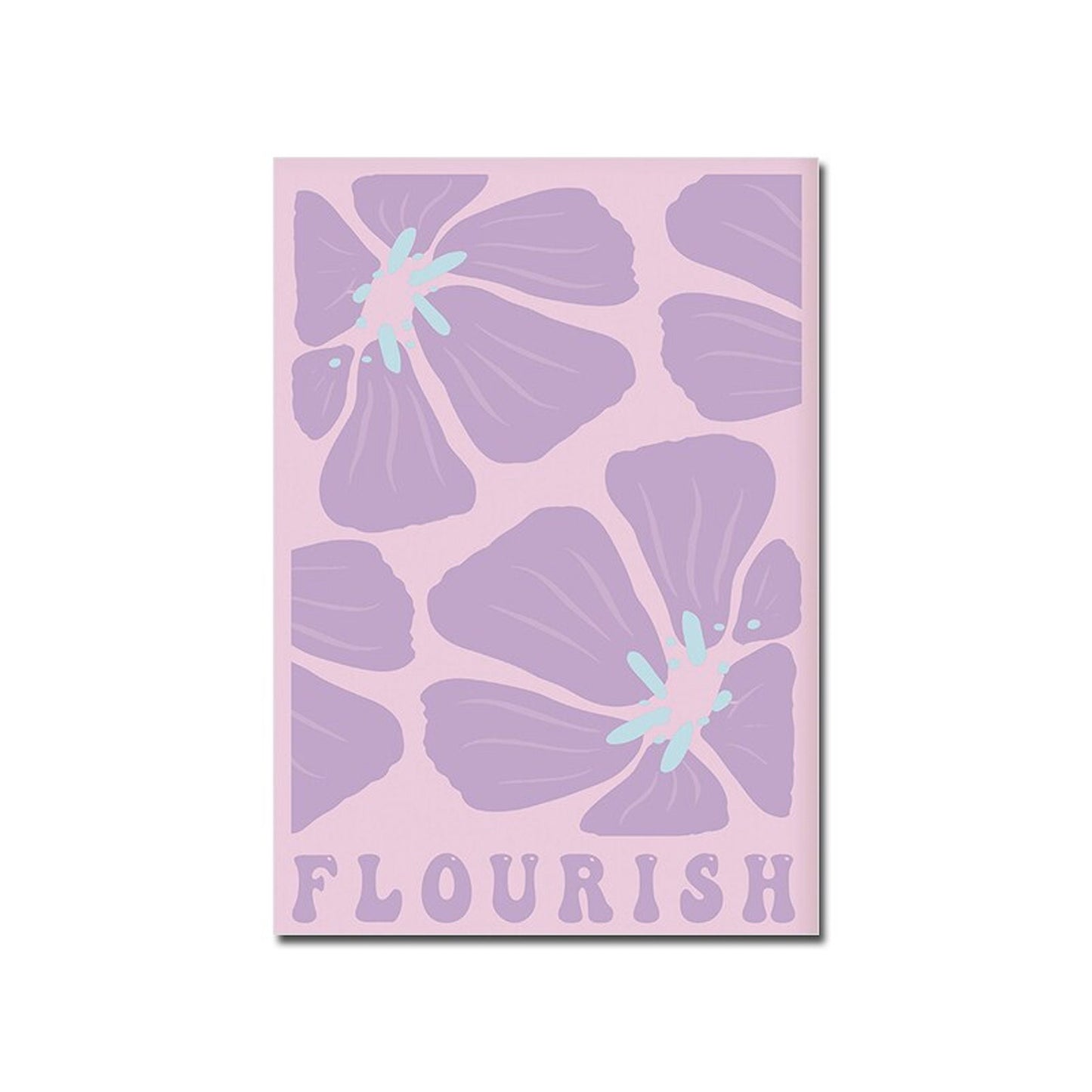 Kreatives Poster mit lila Blüten und dem inspirierenden Wort 'FLOURISH', ideal für eine harmonische Schlafzimmerdekoration von justgoodmood, Poster Harmonie Energie Positiv Mindset.