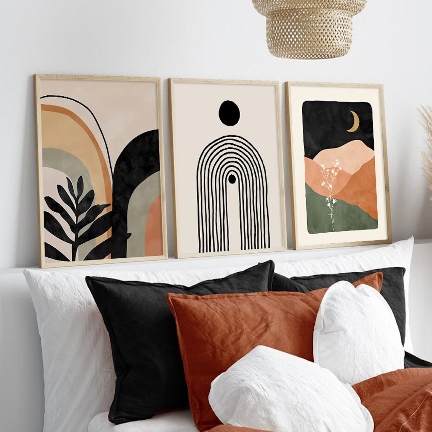 Deko Print mit bunten geometrischen Formen und Pflanzenmotiv, ideal für jedes Zimmer, von justgoodmood, Poster Berge am Mondschein und Pflanze bei Regenbogen.