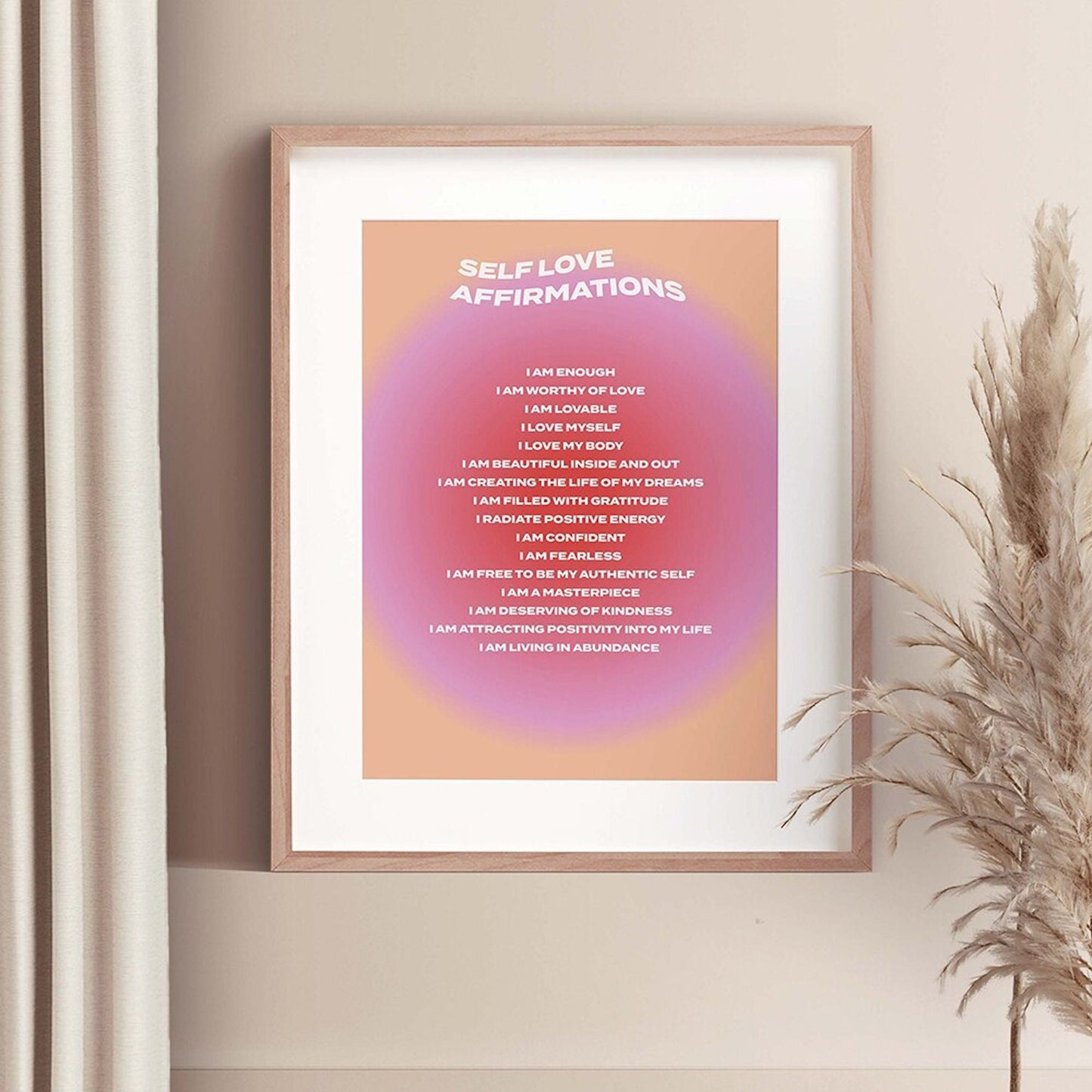 Schönes Poster "Affirmationen zur Selbstliebe und Mindset Deko Print ohne Rahmen" von justgoodmood, hängend an einer Wand, strahlt positive Energie aus und fördert Selbstliebe mit seinen kraftvollen Affirmationen.