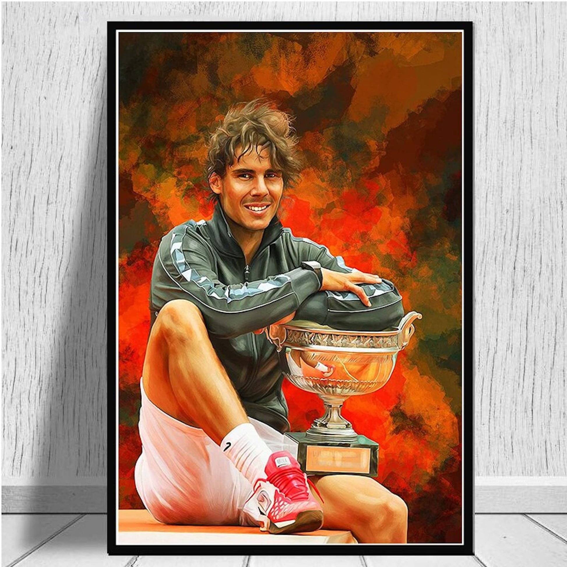 Fröhliches Poster von Rafael Nadal mit dem Siegerpokal, ideal als Deko Print ohne Rahmen von justgoodmood.
