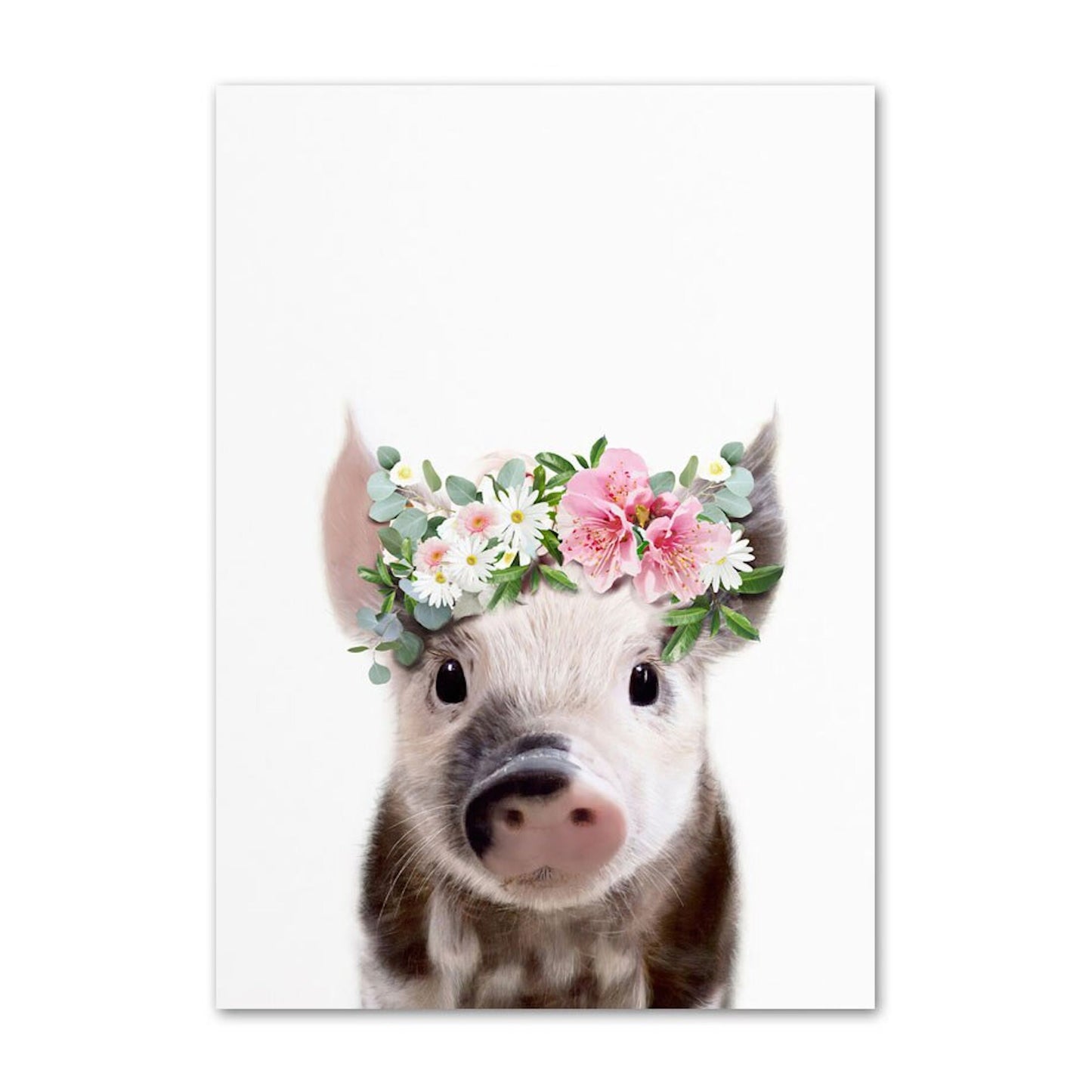 Niedliches Poster von justgoodmood, das ein süßes Ferkel mit Blumenkranz zeigt, ideal für Kinderzimmer und als fröhliche Wanddekoration. Poster Kinder Tiere mit Blumenkranz Schaaf Eichhörnchen und Eule als Deko Print ohne Rahmen.