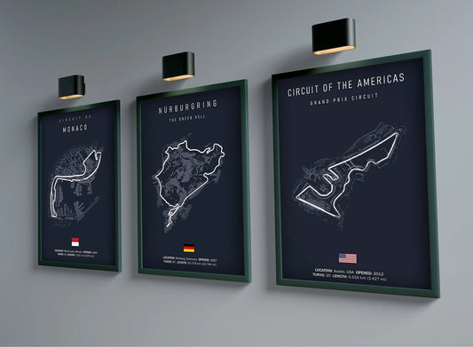 Stylische Poster von Formel 1 Rennstrecken, einschließlich Circuit de Monaco, Nürburgring und Circuit of the Americas, ideal für Motorsportfans. Hochwertiger Deko Print von justgoodmood. Formel 1 Kalender 2025.