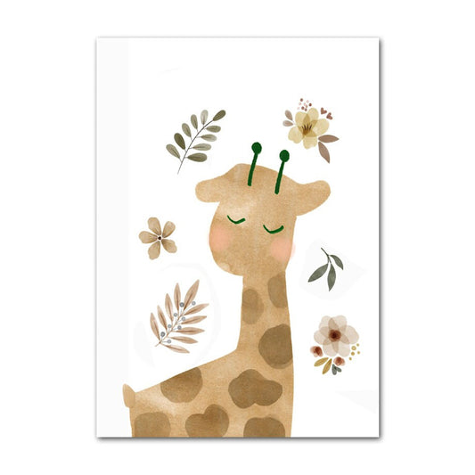 Fröhliches Poster einer Giraffe umgeben von Blumen und Blättern, ideal für Kinderzimmer-Dekoration von justgoodmood - Poster Kinder Tiere Vogel Fuchs Elefant Giraffe Haselnuss Zweig Eichhörnchen als Deko Print ohne Rahmen.