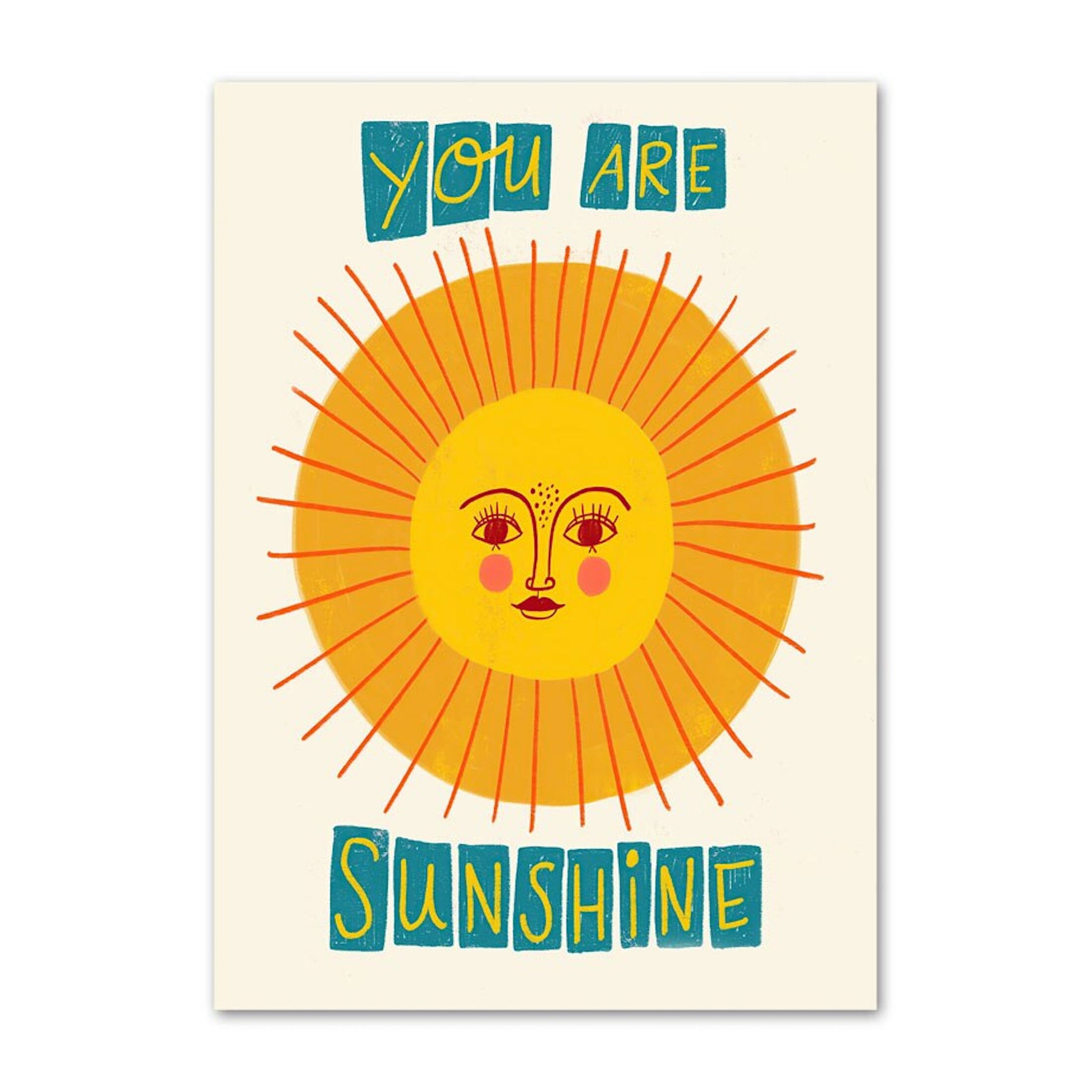 Fröhliches Poster mit einer lächelnden Sonne und dem Schriftzug 'You are sunshine', perfekt für die Wandgestaltung im Kinderzimmer von justgoodmood.