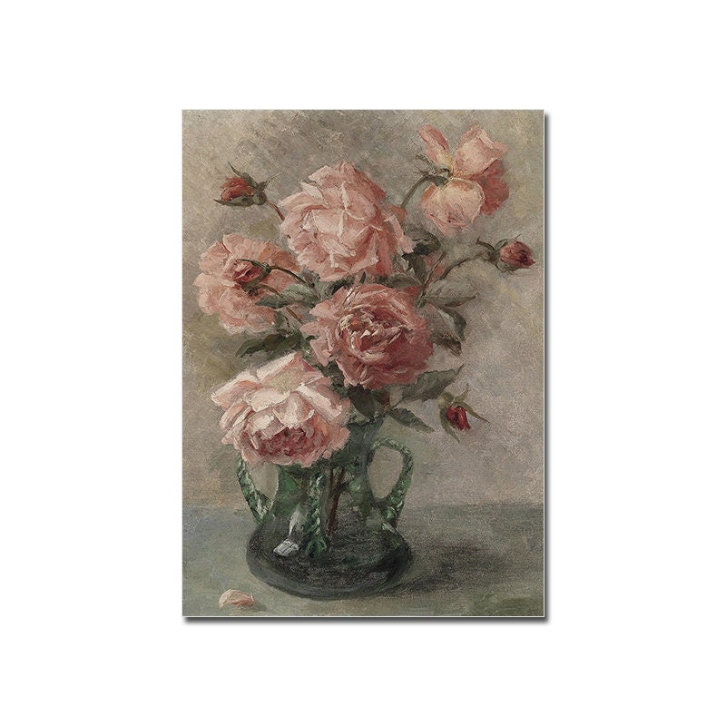 Romantisches Vintage Poster mit einem schönen Strauß von Pfingstrosen in einer antiken Vase, als Teil des Wandkunst Sets von justgoodmood.