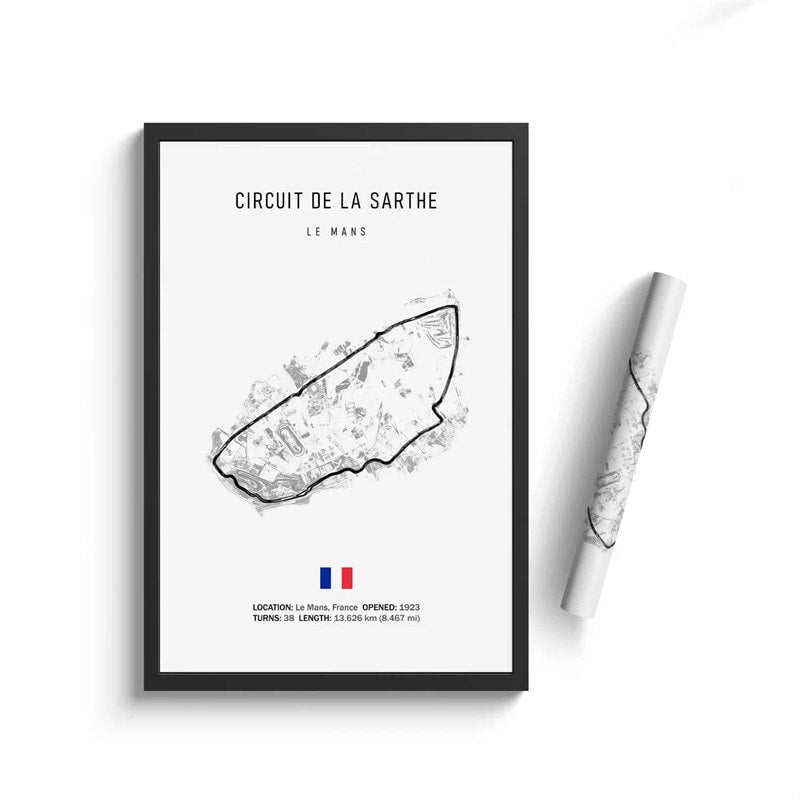 Deko-Print des Formel 1 Kalenders 2025 von justgoodmood, beschreibt die berühmte Strecke Circuit de la Sarthe in Le Mans, Frankreich.