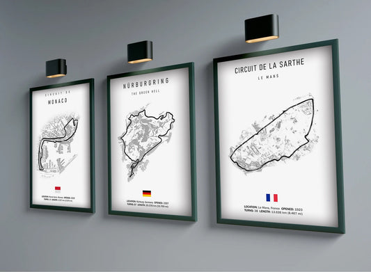 Stylisches Kunstwerk von justgoodmood: Poster Formel 1 Kalender 2025 zeigt den Circuit de Monaco mit klaren Linien und Details, ideal für Motorsportfans.