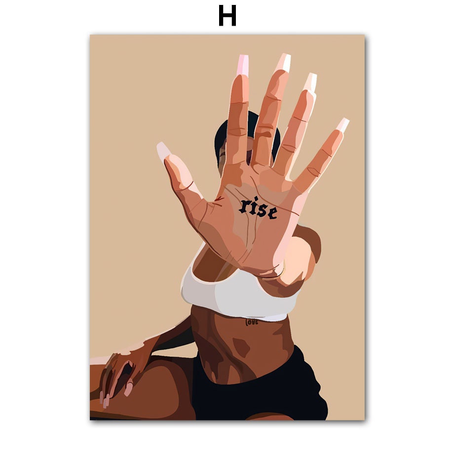 Hip Hop Schmuck Poster von justgoodmood - Inspirierendes Bild einer Hand mit dem Wort 'rise' auf der Handfläche, eine schöne Deko-Idee, um Motivation und Stil in dein Zimmer zu bringen.