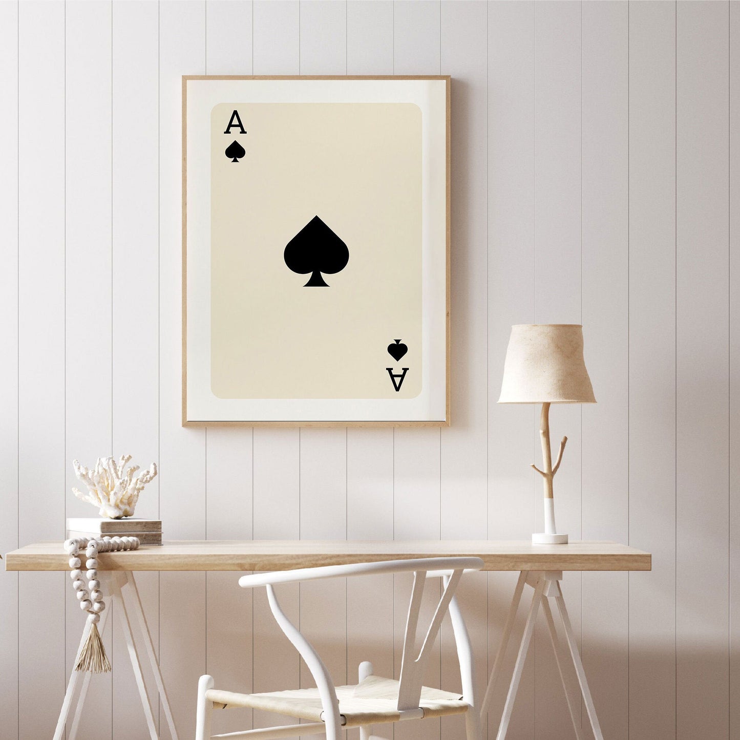 Stylisches Poster mit einem Pik Ass, ideal für die Wanddekoration von justgoodmood, Poster Poker Ass Karte I Dame Karte I Glücks Karte.