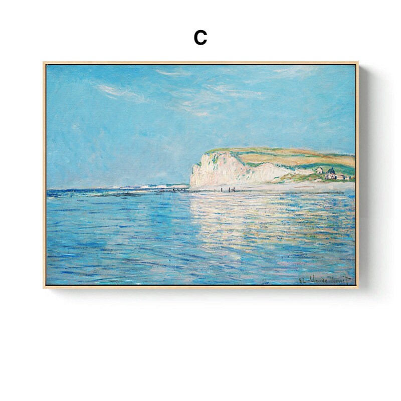 Himmel und Meer, in lebhaften Blautönen, das Vintage Poster von Claude Monet von justgoodmood ist ein farbenfrohes Statement für jede Wand.
