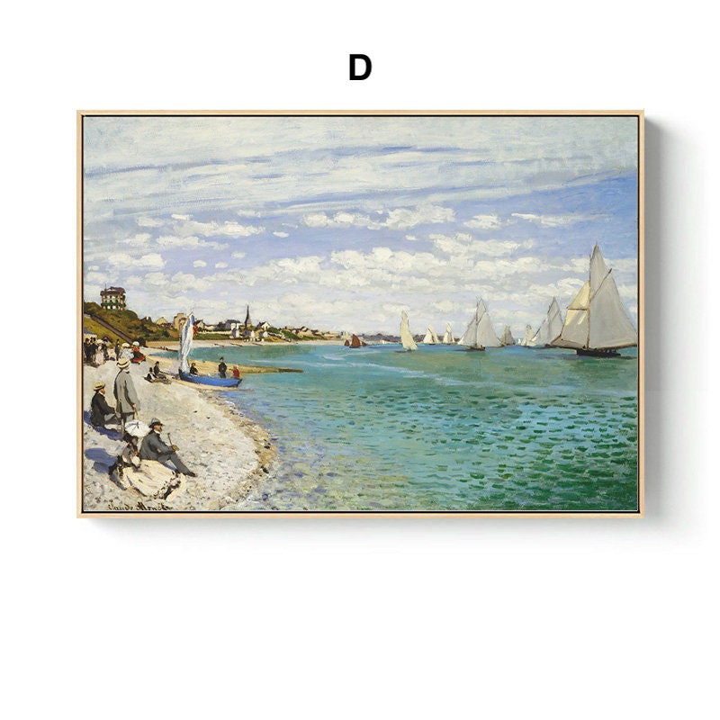 Vintage Claude Monet Poster I Deko Print ohne Rahmen von justgoodmood, zeigt eine sonnige Strandlandschaft mit Segelbooten und fröhlichen Menschen.