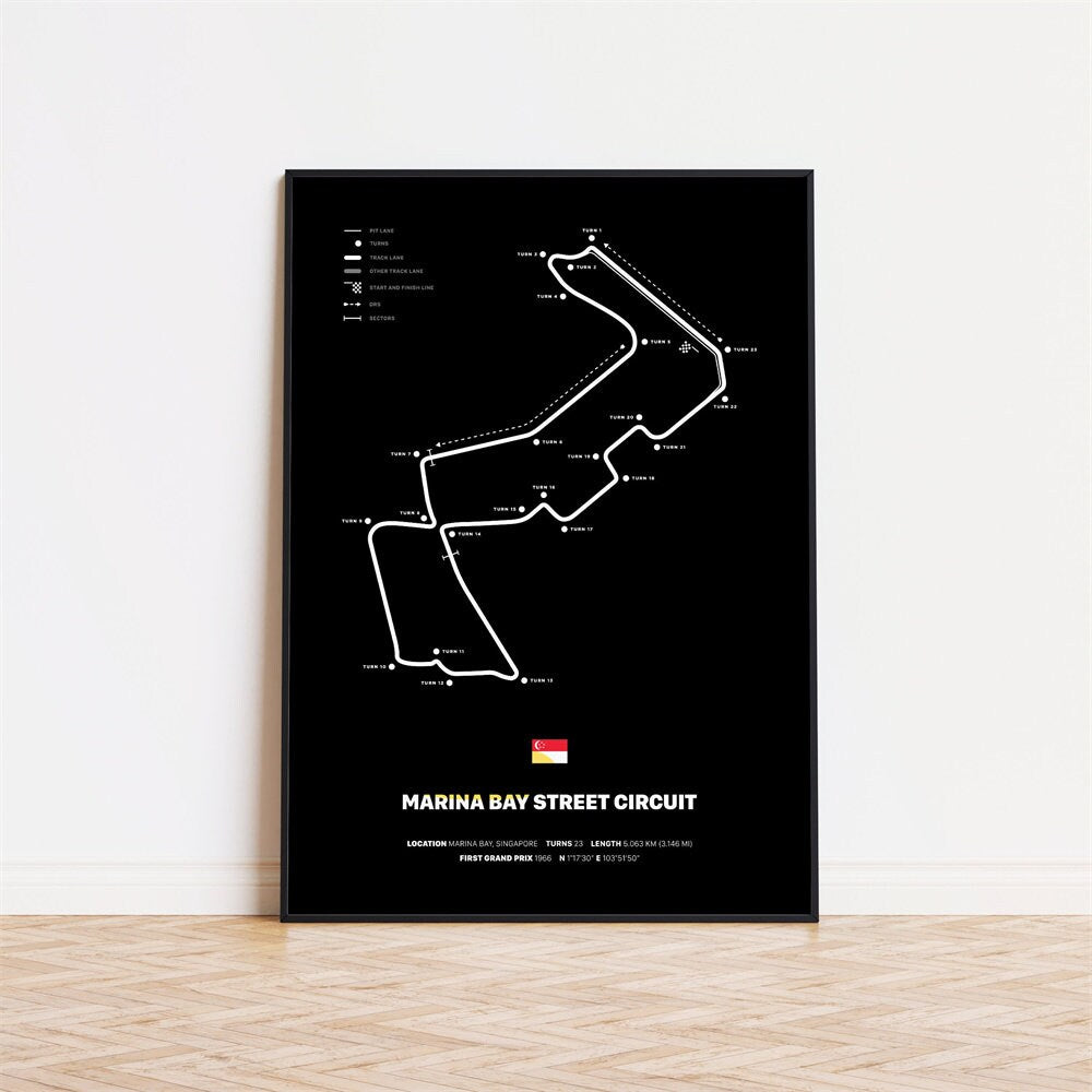 Deko Print von justgoodmood: Poster Formel 1 Rennstrecken - Marina Bay Street Circuit mit attraktiver Schwarz-Weiß-Darstellung.