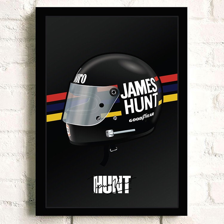 Elegantes Formel 1 Helm Poster von James Hunt, gestaltet von justgoodmood. Perfekte Wanddekoration für Motorsport-Enthusiasten!