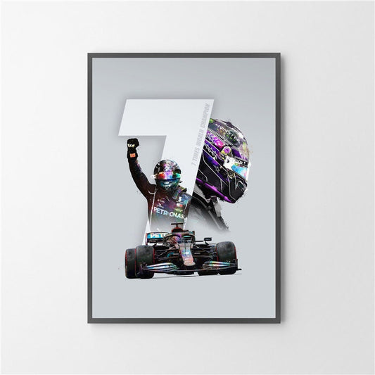 Stylisches Poster von Formel 1 Rennfahrer Helm I Deko Print ohne Rahmen von justgoodmood. Eine beeindruckende Darstellung eines Rennfahrers mit spektakulärem Rennen Hintergrund und der Zahl 7, perfekt für jedes Motorsportfan-Zimmer.