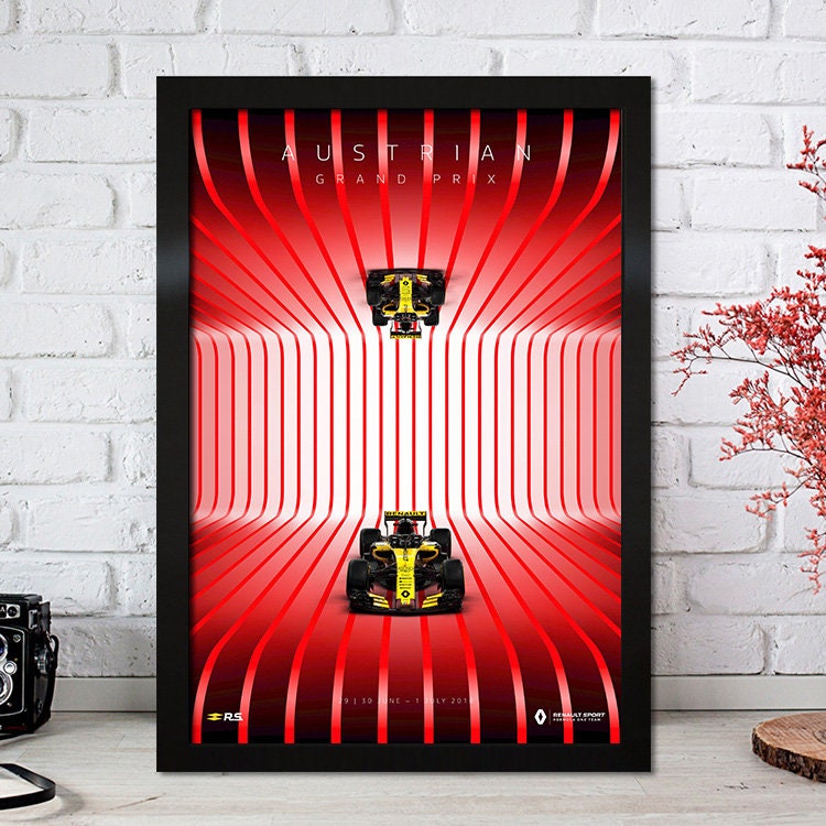 Dynamisches Poster des österreichischen Grand Prix mit zwei Rennwagen in futuristischem Stil, ideal für jeden F1-Liebhaber, erhältlich bei justgoodmood. Poster Formel 1 Rennfahrer Legenden Rennwagen.