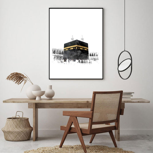 Elegantes Poster der Kaaba, perfektes Dekorationsstück für stilvolle Innenräume. Entdecken Sie bei justgoodmood hochwertige Deko Prints.