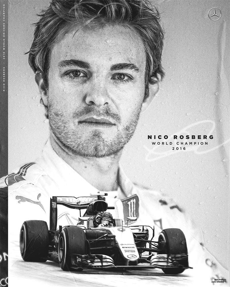 Poster von Weltmeister Nico Rosberg mit Mercedes Rennwagen, ein elegantes Deko Highlight von justgoodmood, das den Motorsport ins Zuhause bringt. Formel 1 Rennfahrer und Rennwagen.