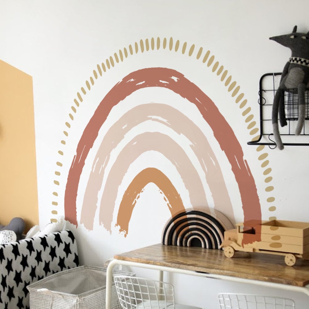 Stylischer Wandtattoo im Boho Stil mit einem Regenbogen für Kinderzimmer von justgoodmood - kreative Wanddeko für fröhliche Kinderzimmer.