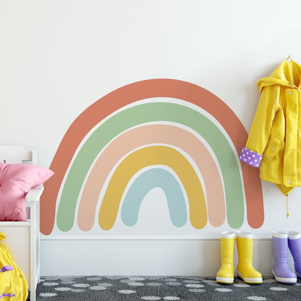 Bunte Regenbogen-Wandtattoos im Boho-Stil für das Kinderzimmer von justgoodmood – perfektes Wanddekor für eine zauberhafte Raumgestaltung.