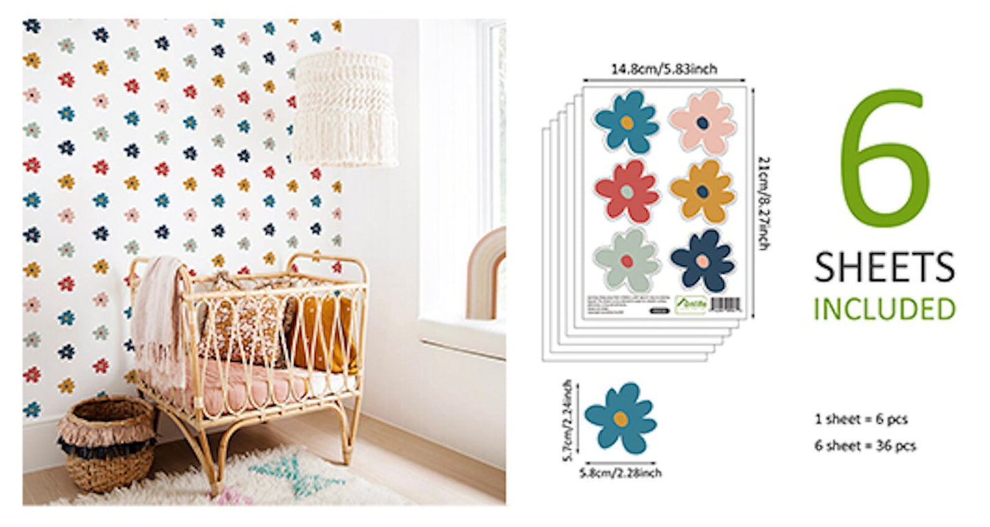 Set von justgoodmood mit 36 bunten Blumen-Wandtattoos, die in einem Kinderzimmer für Freude und Kreativität sorgen. Inklusive 6 Bögen für vielseitige Wandgestaltungen.