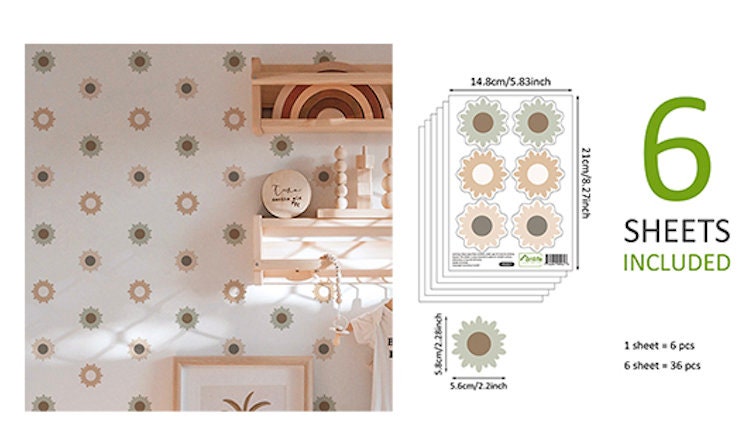 Buntes Sticker Set von justgoodmood für Kinderzimmer mit 36 schönen Blumenmotiven, ideal für kreative Wandgestaltung. Die Elemente sind übersichtlich in einem Dekorationsraum angeordnet.