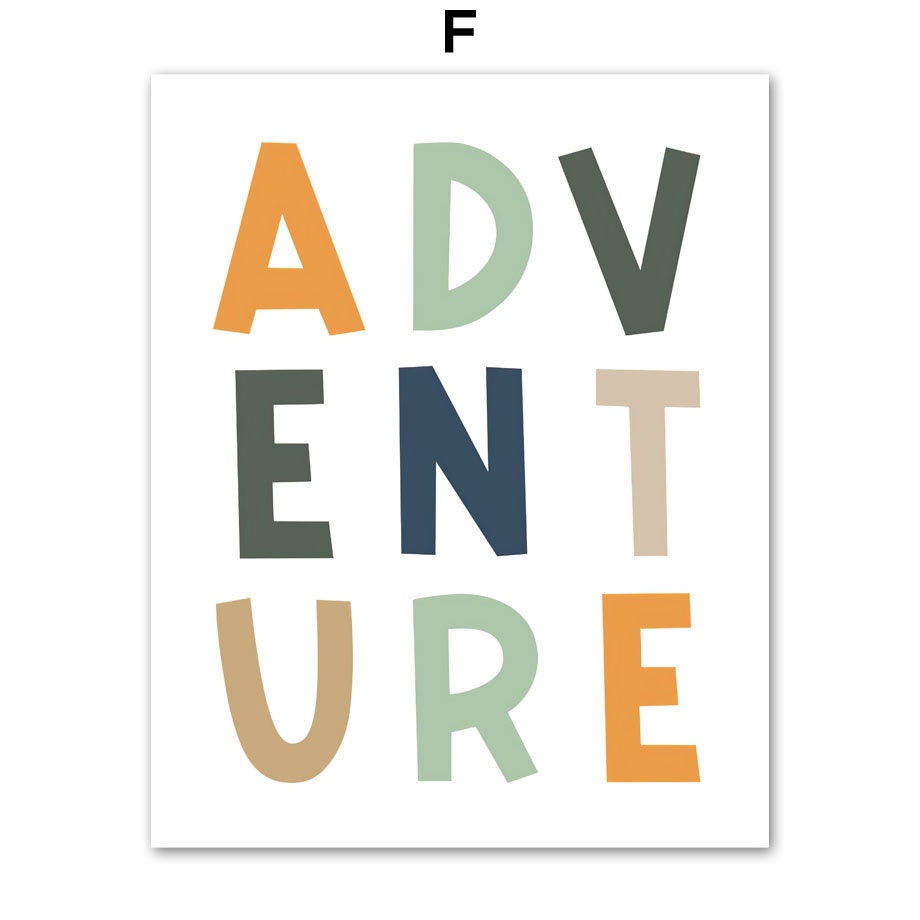 Lebhaftes 'Adventure' Poster für das Kinderzimmer von justgoodmood. Eine fröhliche Wandgestaltung, die den Entdeckergeist anregt.