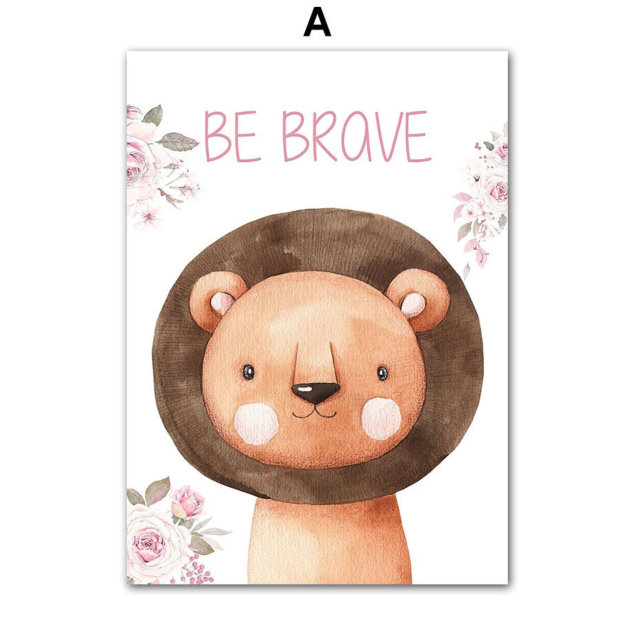 Löwenposter mit der Botschaft "Be Brave" von justgoodmood, perfekt für die Gestaltung eines Kinderzimmers mit einem Hauch von Abenteuer.