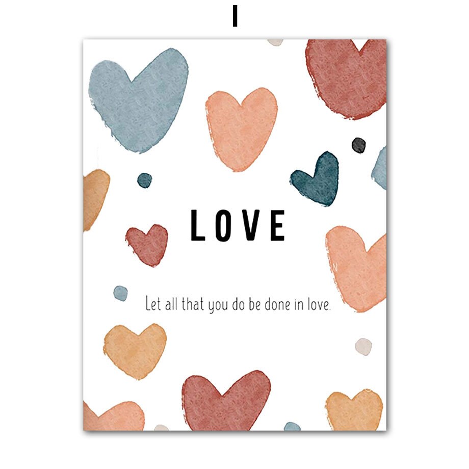 Fröhliches Poster mit bunten Herzen und dem Schriftzug "LOVE" – perfekt für das Kinderzimmer! Von justgoodmood, ein Kunstwerk, das Freude und Kreativität ausstrahlt.