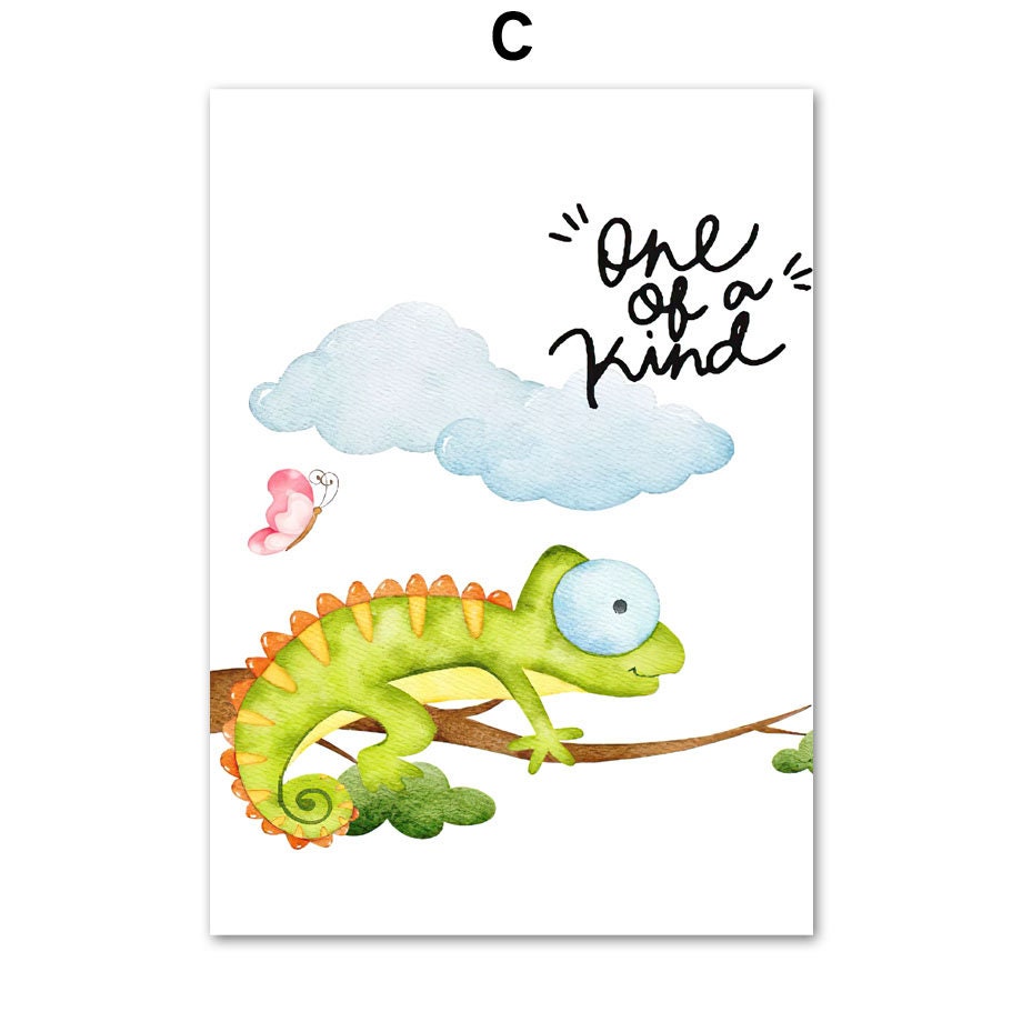 Lustiges Chamäleon Poster von justgoodmood mit dem Spruch 'One of a Kind', passend für ein kreatives Kinderzimmer.