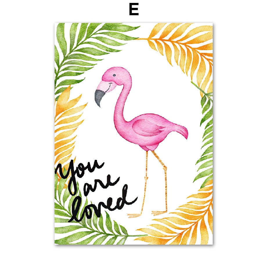 Ein bezauberndes Poster mit einem rosa Flamingo und dem Text 'You are loved', ideal für eine liebevolle Atmosphäre im Kinderzimmer, erhältlich bei justgoodmood. Poster Kinderzimmer Dschungel Tiere Zeichentrick.