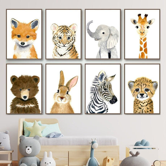 Buntes Poster-Set mit niedlichen Tieren wie Fuchs, Elefant, Bär, Hase, Zebra und mehr, ideal für das Kinderzimmer, von justgoodmood. Poster Kinderzimmer Tiere Fuchs Elefant Bär Hase Zebra I Kinderzimmer Bilder I Wand Deko I Kunst Druck I Deko Print I ohne Rahmen.