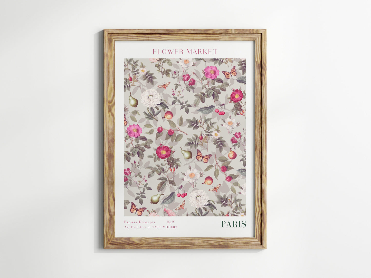Ansprechendes Poster "Flower Market Blumen V2" von justgoodmood, das eine elegante Anordnung von Blumen und Schmetterlingen zeigt. Perfekt für ein liebevolles Zuhause.