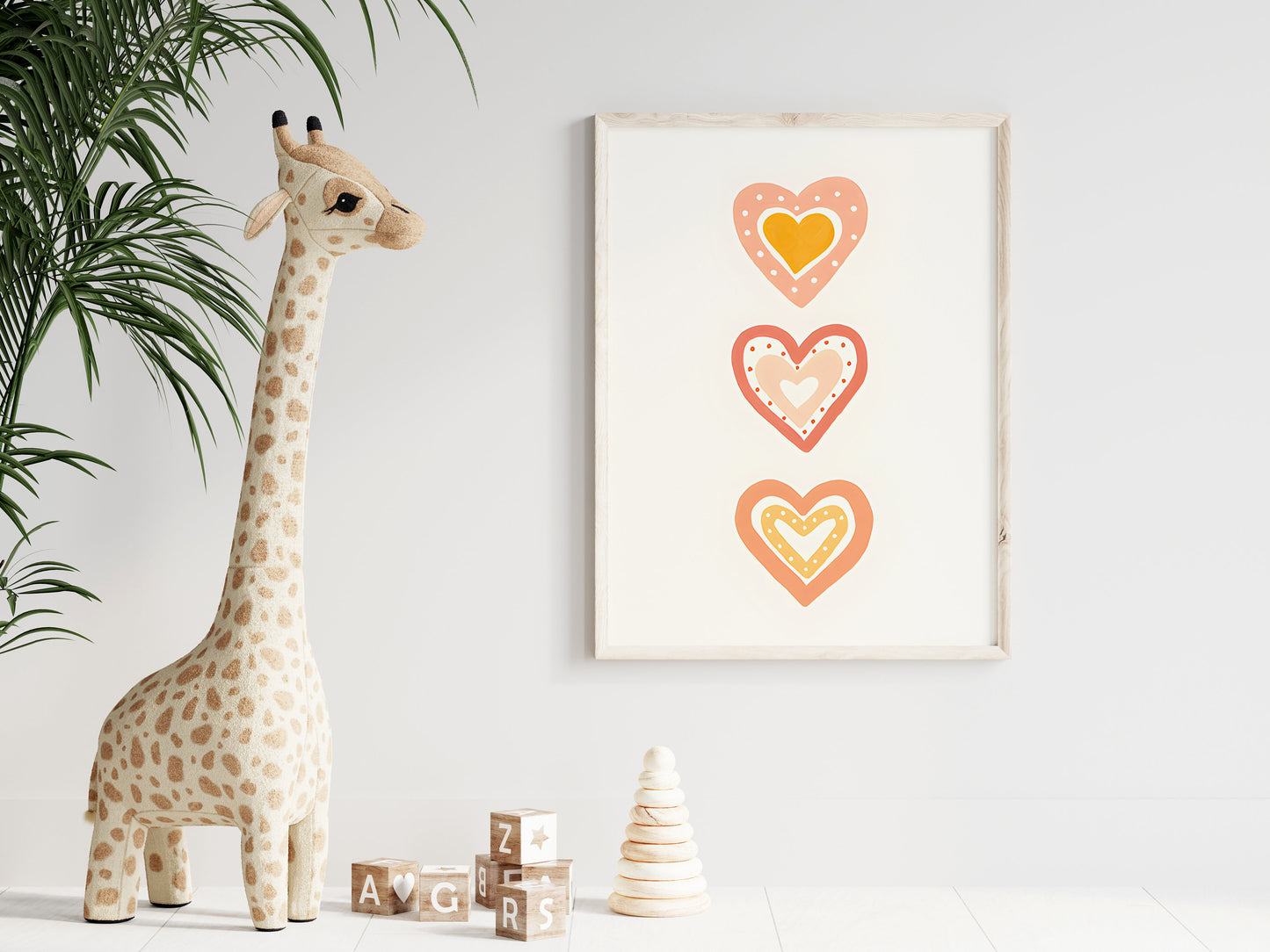 Fröhliches Kinderzimmerposter mit drei bunten Herzen, perfekte Wanddeko für Kinderzimmer von justgoodmood - Poster Kinderzimmer Sonnenstrahlen Regenbogen Herzen Blumen.