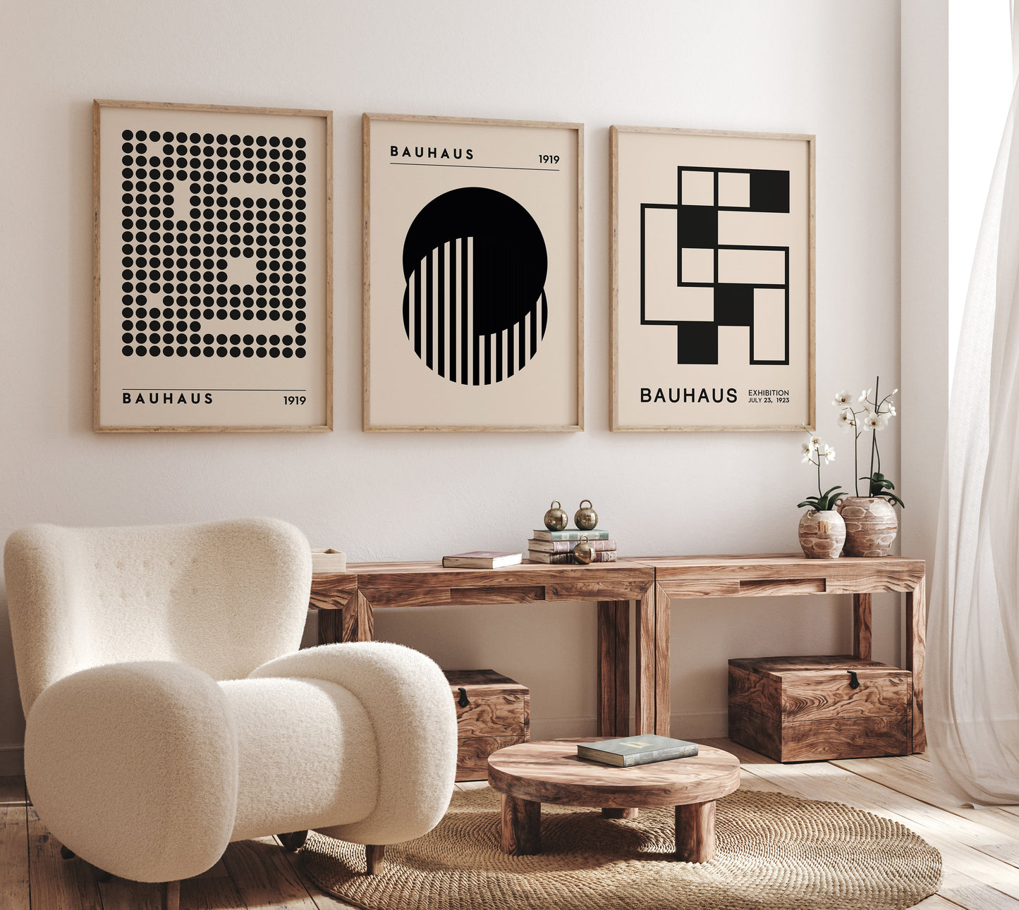 Bauhaus Ausstellung Poster von justgoodmood, stilvolle Wandkunst mit geometrischen Mustern, perfekt zur Verschönerung Ihres Wohnraums.