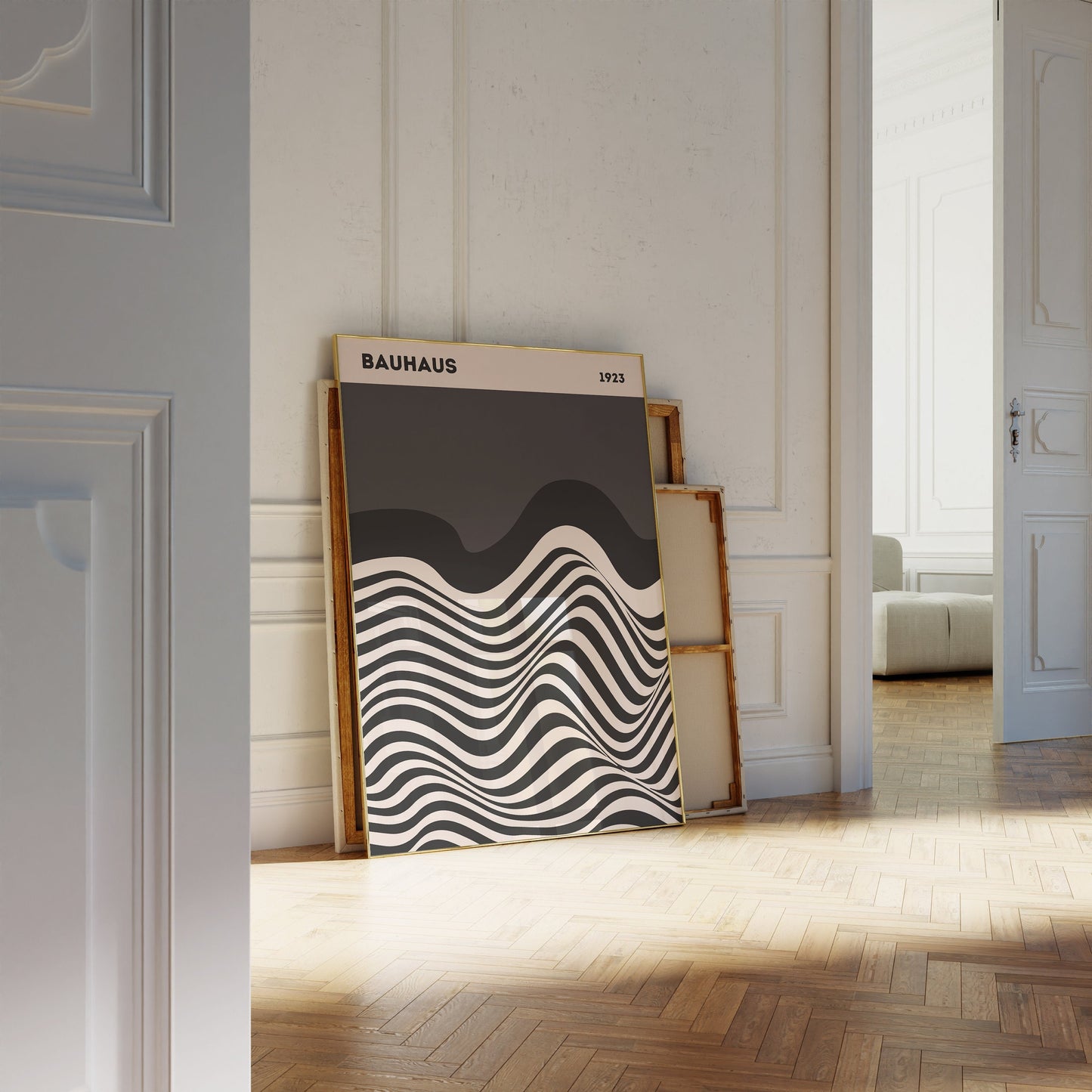Stylisches Bauhaus Ausstellung Poster von justgoodmood in einem eleganten Raum, das moderne Wandkunst präsentiert. Ein perfektes Geschenk für Designliebhaber.
