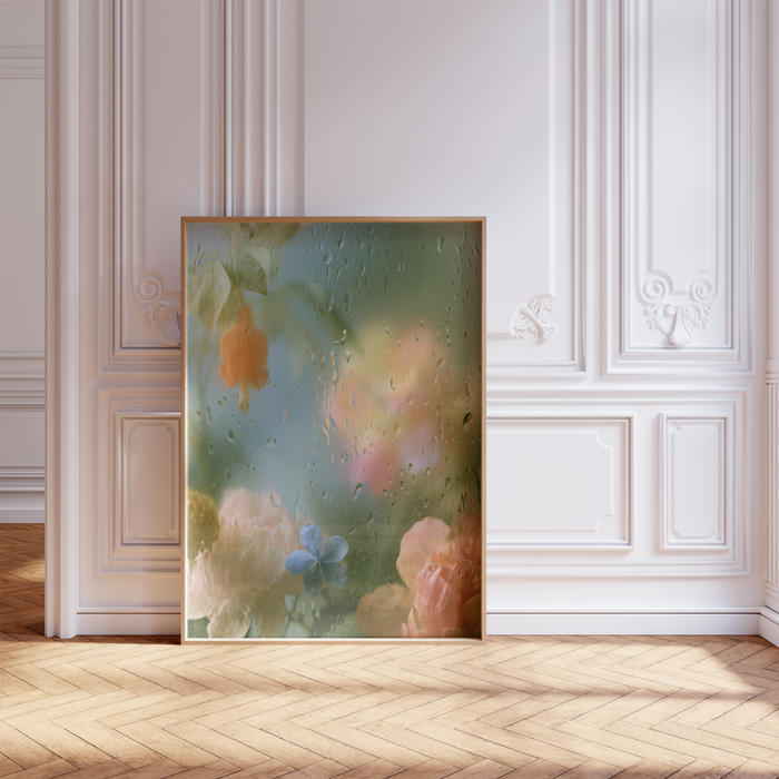 Geschenkidee · Blumen hinter Glas mit Wassertropfen Poster Ästhetische Fotografie Prints · Dekoprint ohne Rahmen | JUSTGOODMOOD