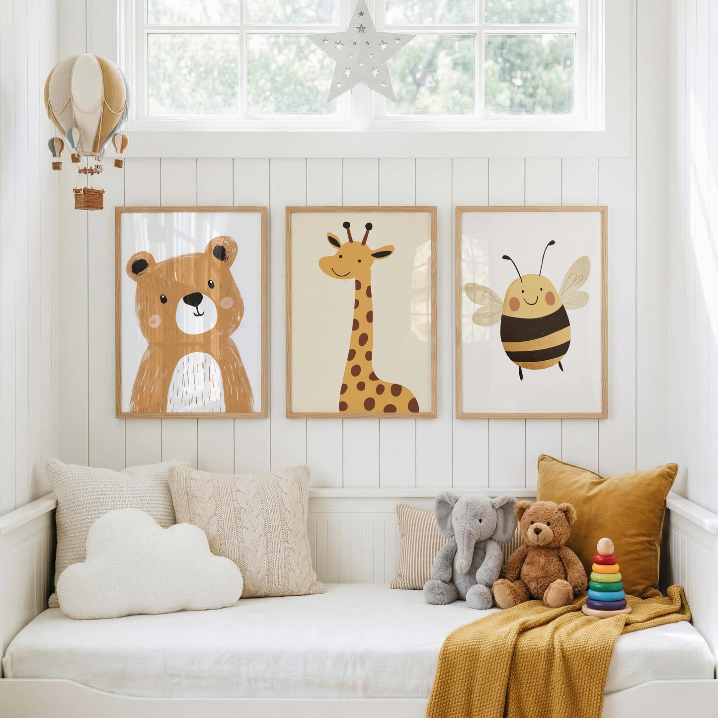 Süße Tiere Poster · Geschenkidee · Illustration Bär Löwe Giraffe · Kinderzimmer Deko · Dekoprint ohne Rahmen