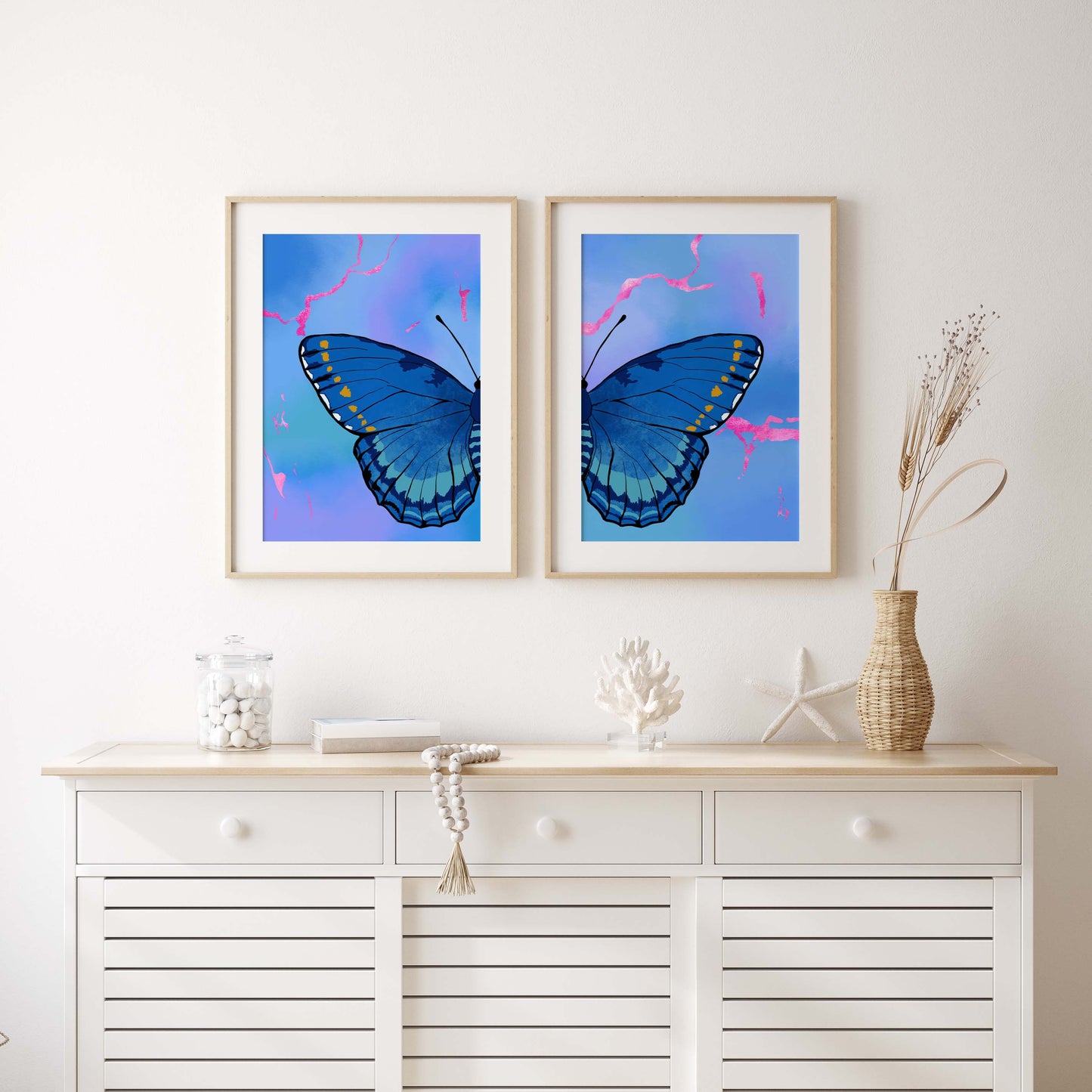 Blue Butterfly Wings Poster · Geschenkidee · Minimalistisches Butterfly Style Design · Urban Kunst · Moderne Wanddeko · Print ohne Rahmen