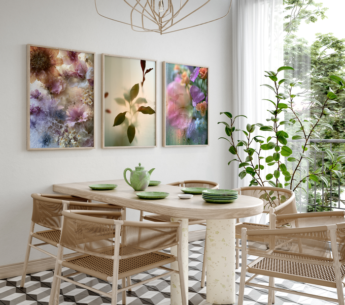 Geschenkidee · Blumen hinter beschlagenem Glas Poster Ästhetische Natur Fotografie · Dekoprint ohne Rahmen | JUSTGOODMOOD