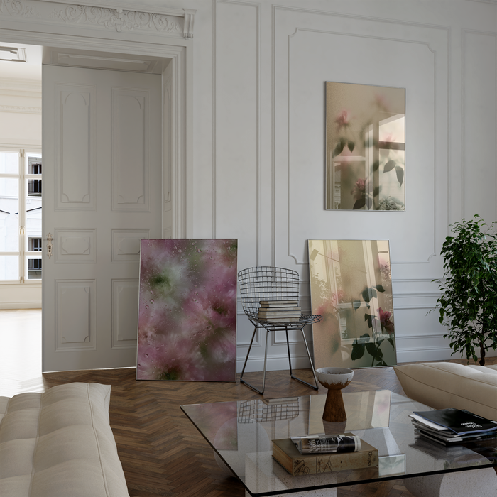 Geschenkidee · Rosen hinter Glas und Wassertropfen Poster Ästhetische Natur Fotografie · Dekoprint ohne Rahmen | JUSTGOODMOOD