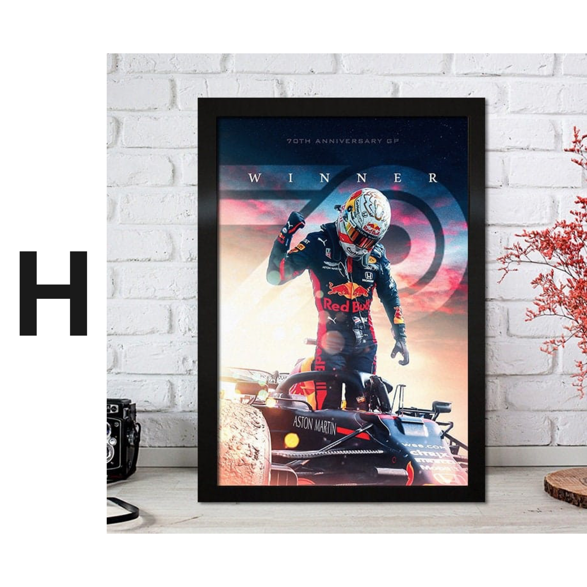 Poster Formel 1 Max Verstappen Rennfahrer Helm Rennwagen Red Bull · Deko Print ohne Rahmen