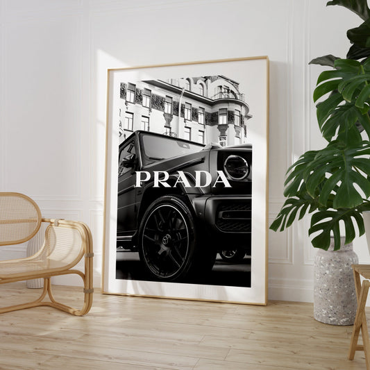 Prada Poster · Luxus auf Rädern · Prada und die G-Klasse ·  Eleganz trifft Stärke · Wand Dekoration · ohne Rahmen