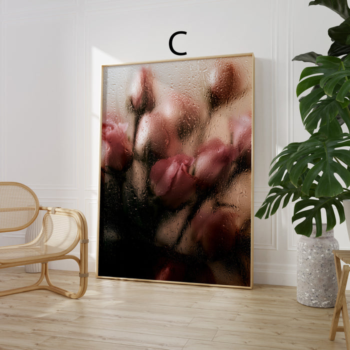 Geschenkidee · Blumen hinter Glas mit Wassertropfen Poster Ästhetische Fotografie Prints · Dekoprint ohne Rahmen | JUSTGOODMOOD