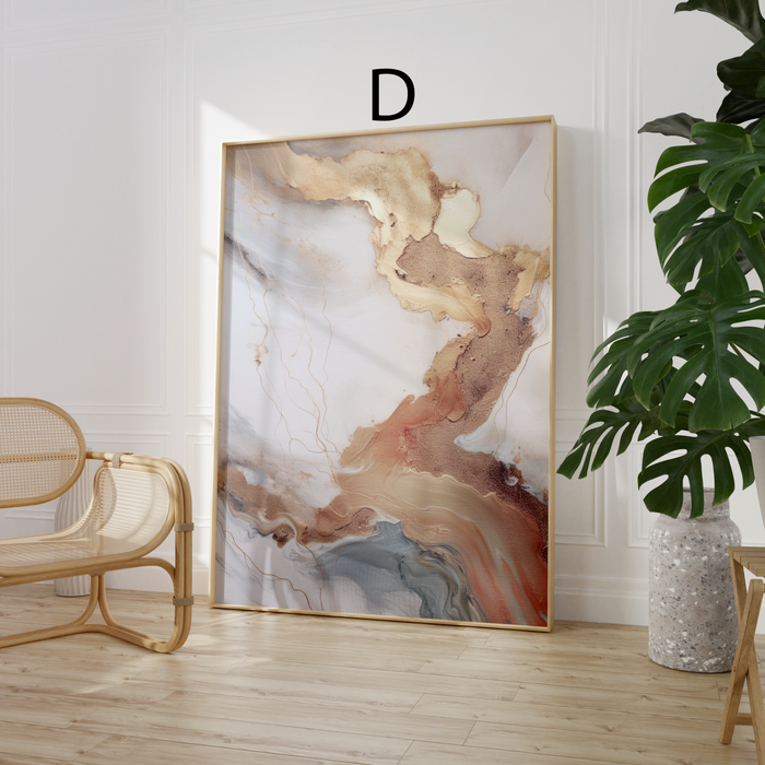 Abstraktes Marmor-Poster in Beige und Gold