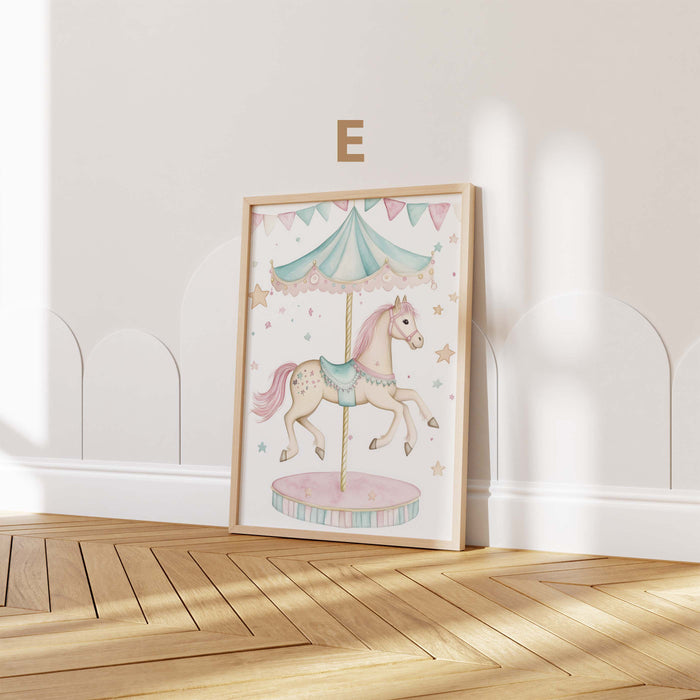 Babyzimmer Poster mit Karussellpferd und Teddybär