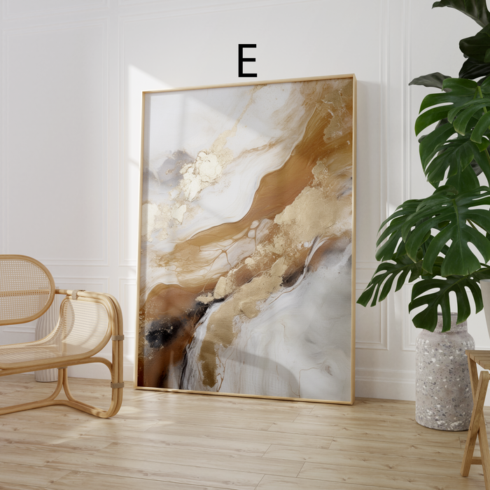 Abstraktes Marmor-Poster in Beige und Gold