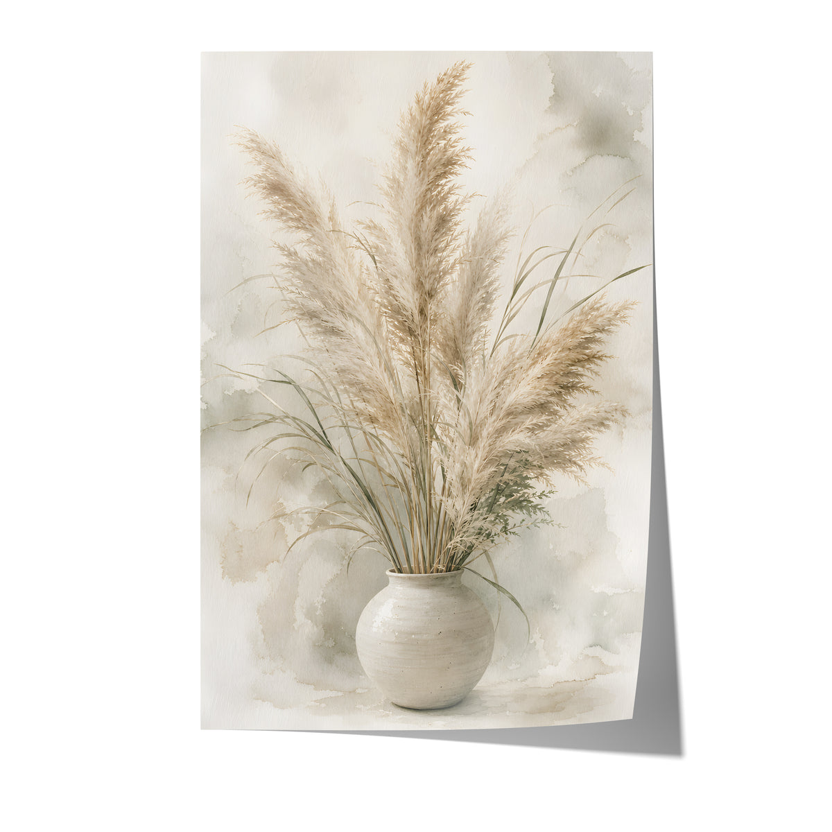 Poster mit einem Pampasstrauß in einer hellen Vase vor grünlich-grauen Aquarellflächen auf weißem Hintergrund.