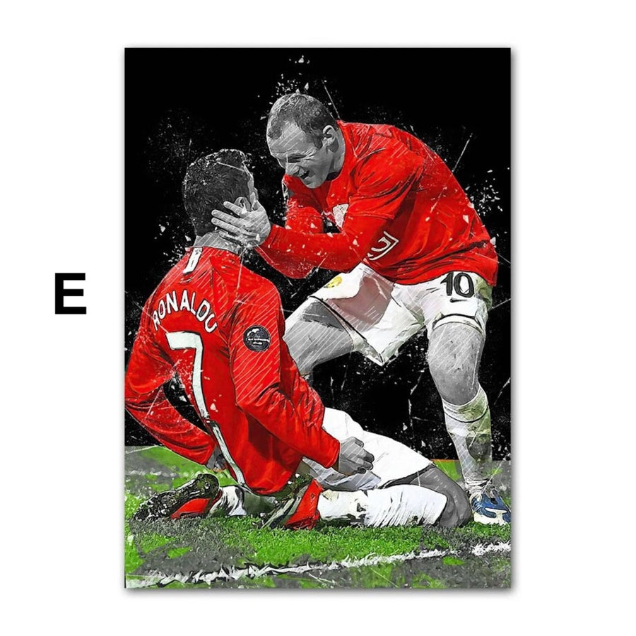 Dynamischer Kunstdruck zweier Fußballspieler von Manchester United in leuchtend roten Trikots auf hochwertigem Baumwollposter für moderne Wandgestaltung.